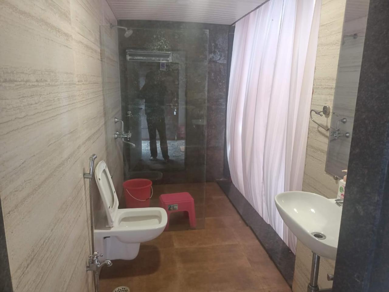 Hotel River Orchid Resort Szatara Kültér fotó